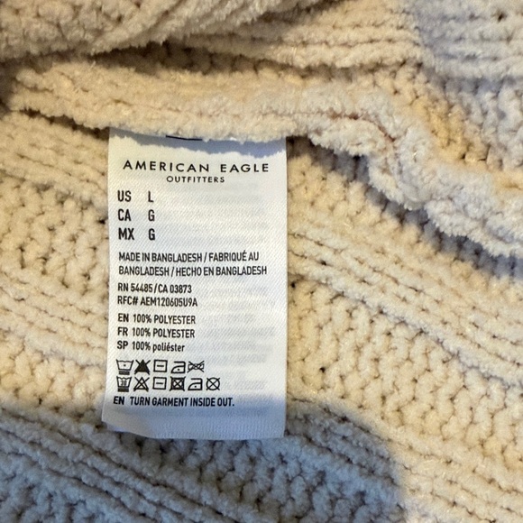 American Eagle Outfitters Cream Cowl Neck Sweater - Picture 4 of 4